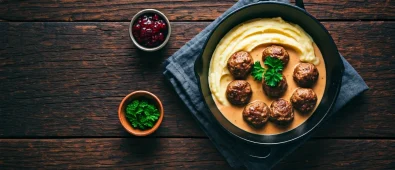 Švédské masové kuličky (Recept): Tradiční Köttbullar s omáčkou